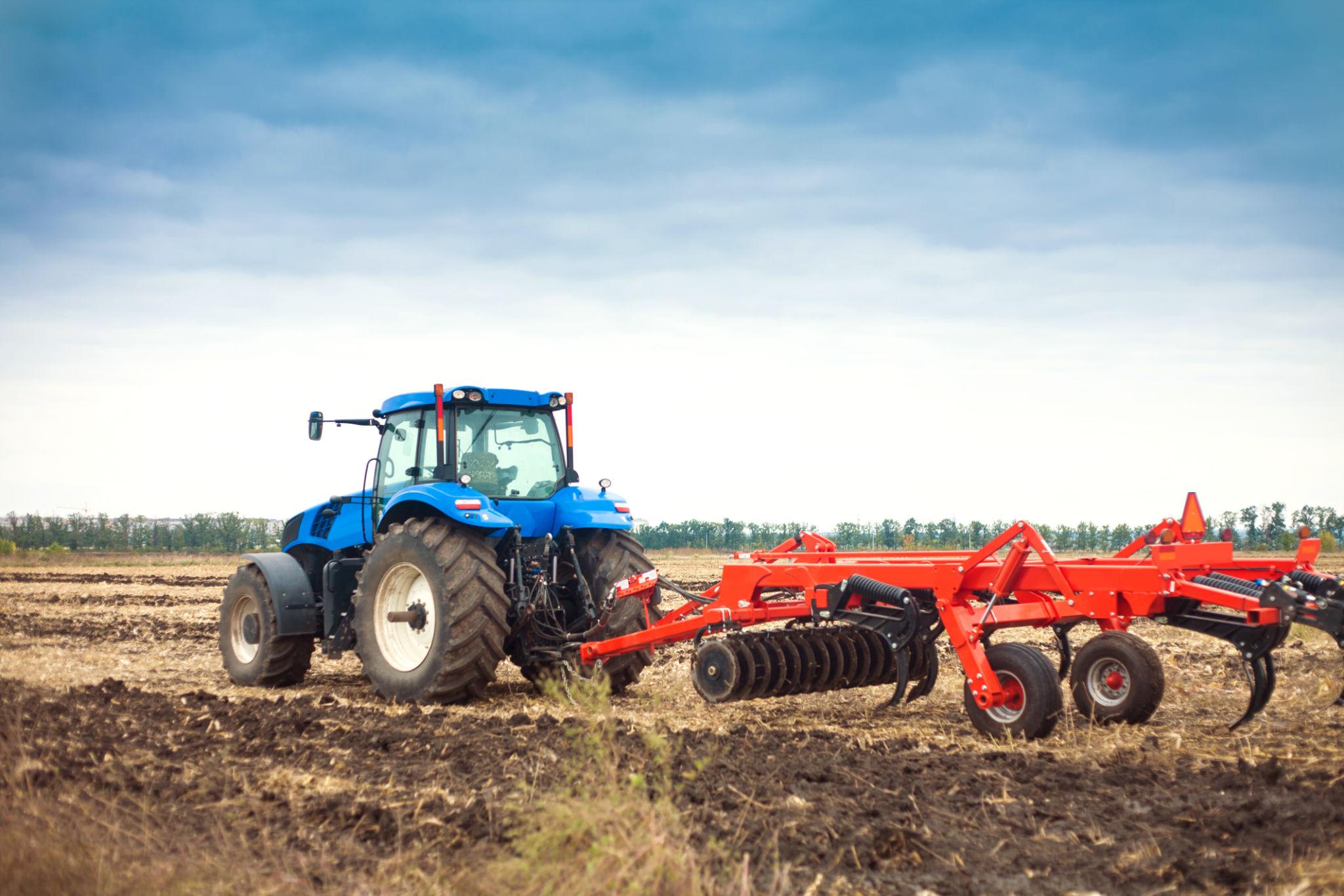 Powering Dryland Farming: Why Tractor Ploughing Is a Game Changer (Details)